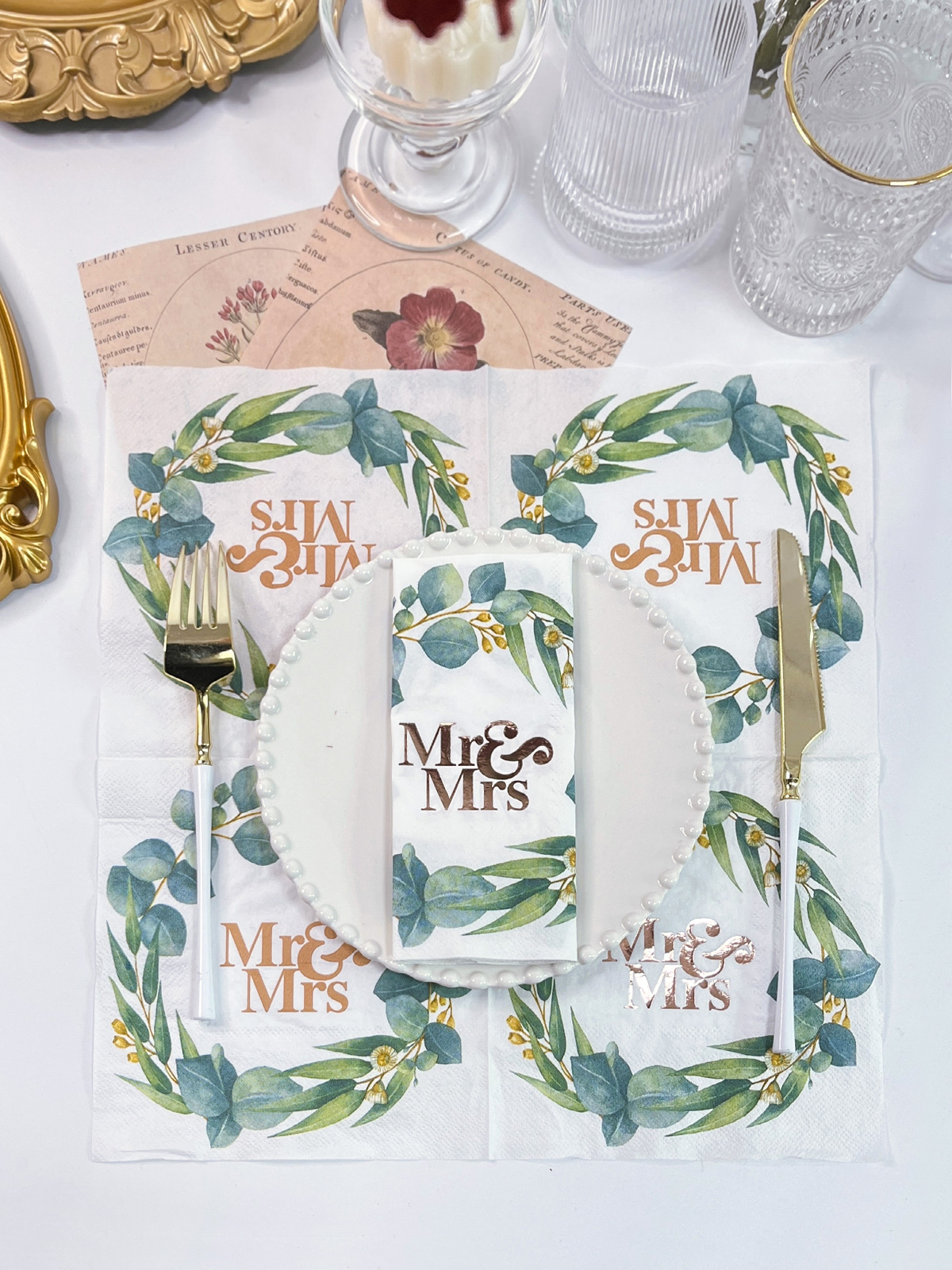 Gold Foil Mr&Mrs And Wreath Paper Napkins For Engagement, Bridal Shower, Wedding Decoration