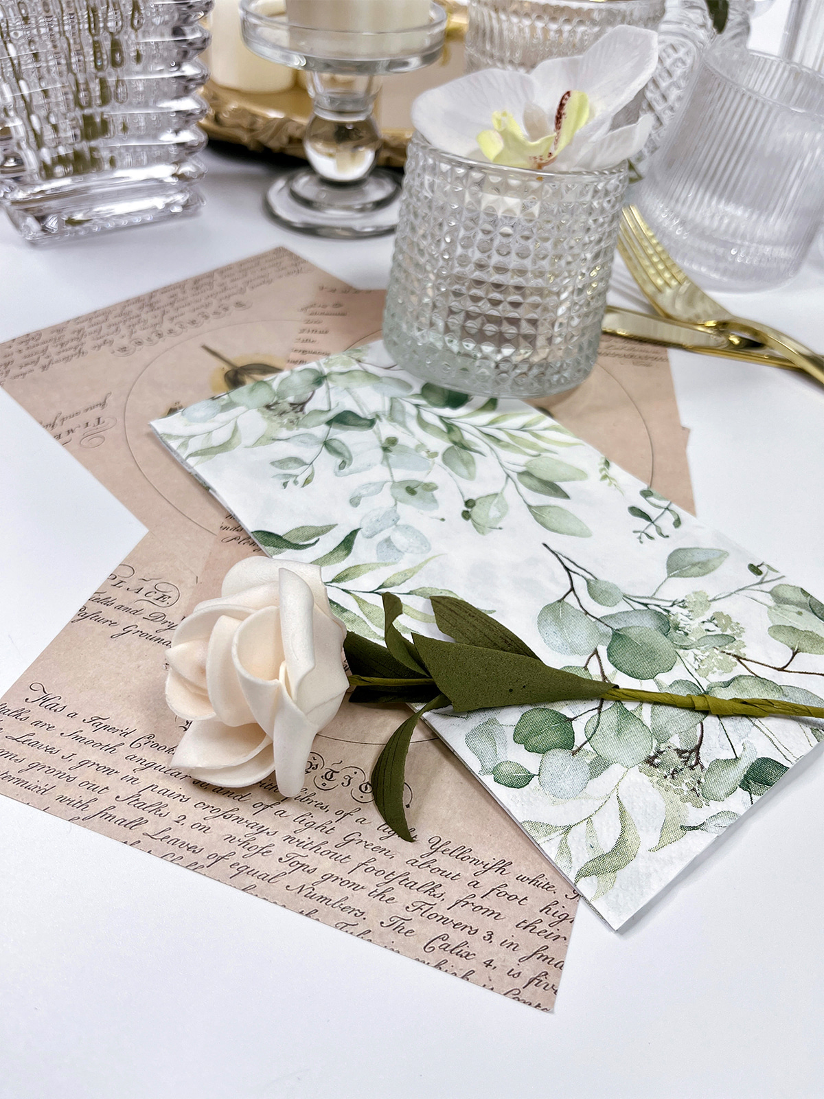 Disposable Eucalyptus Paper Napkins, Green Leaves  Paper Guest Towels