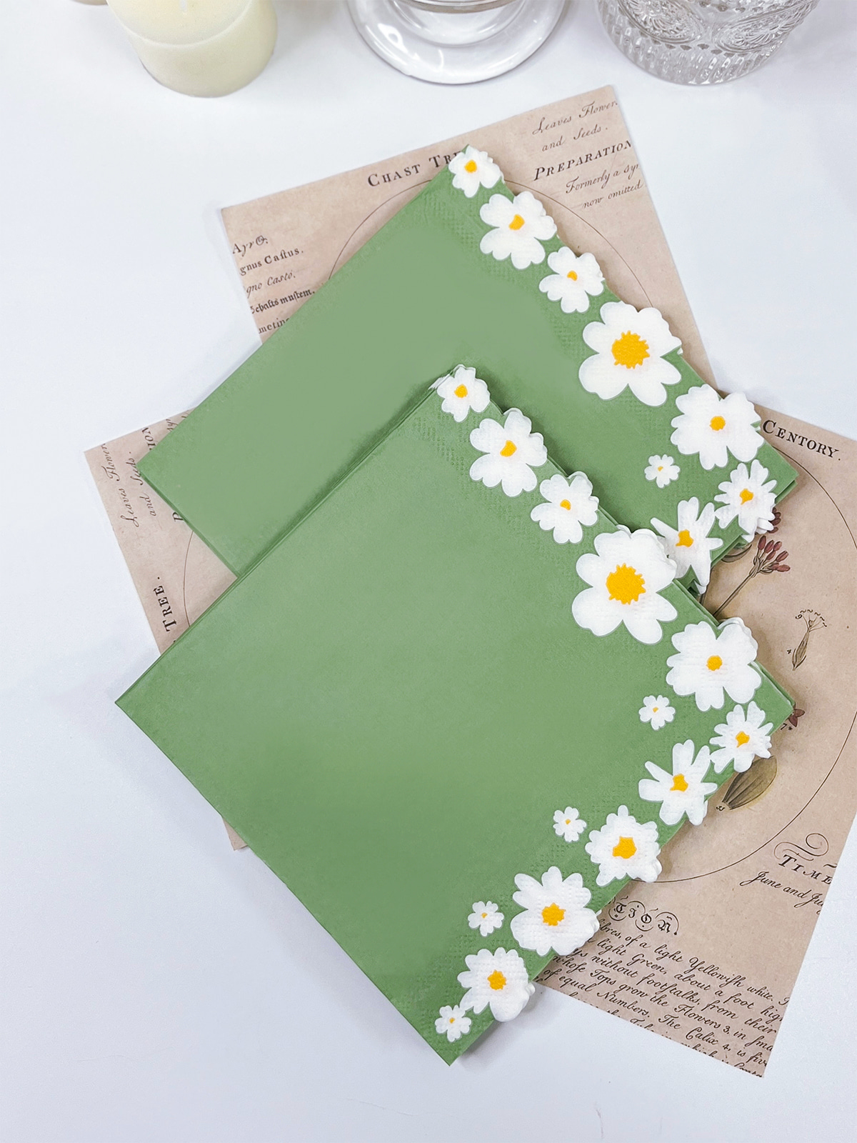 Spring Floral Edge Cutting Paper Napkins,Special Shaped Luncheon Paper Guest Towels,Green And Blue