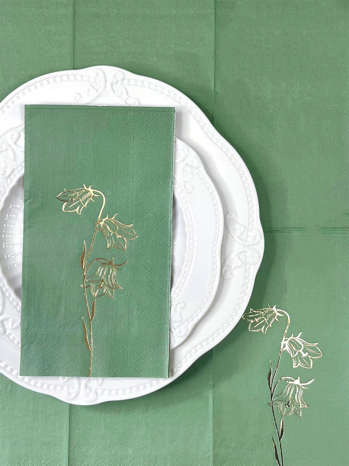 Gold Foil Floral Guest Paper Napkins Disposable Green Paper Tissue, Hand Towels For Bathroom Birthday Baby Shower Dinner