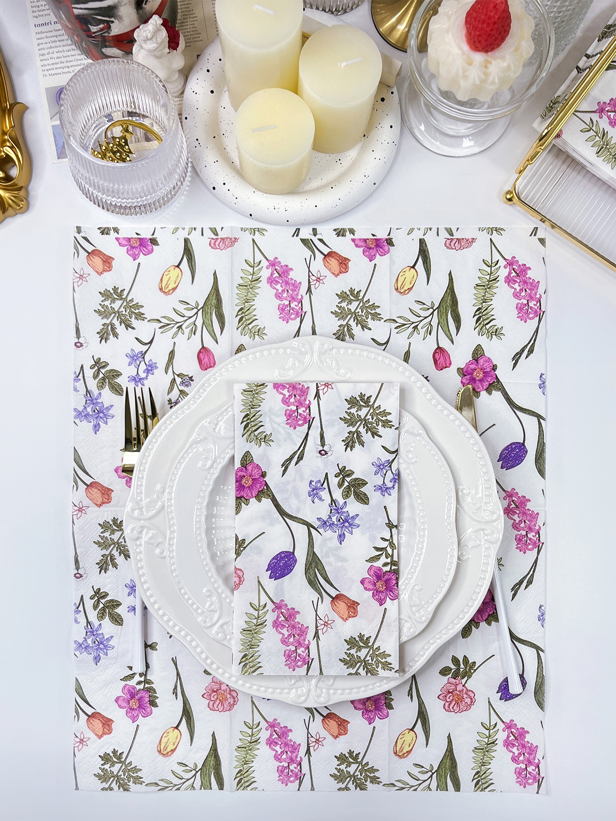 Watercolor Floral Paper Napkins & Serviettes, Bright Colorful Guest Paper Towels For Dinner, Kitchen And Bathroom